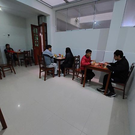 Hotel Real Bolivar Chimbote Exterior photo