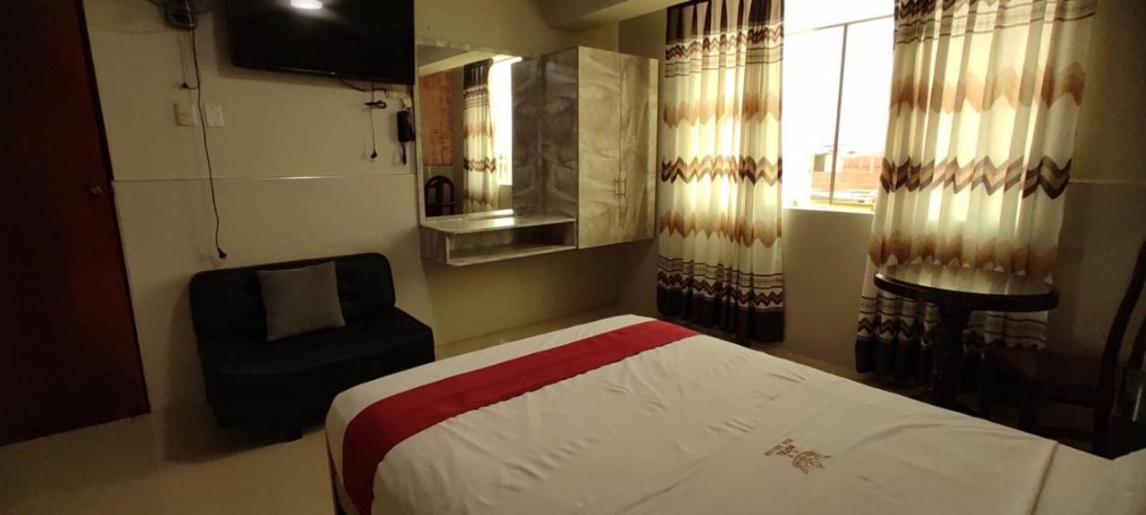 Hotel Real Bolivar Chimbote Exterior photo