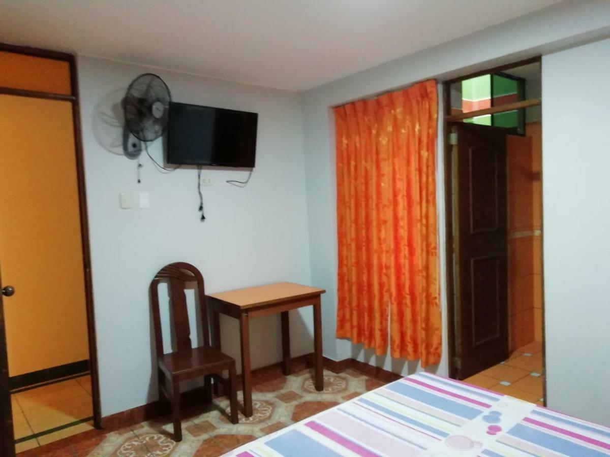 Hotel Real Bolivar Chimbote Exterior photo